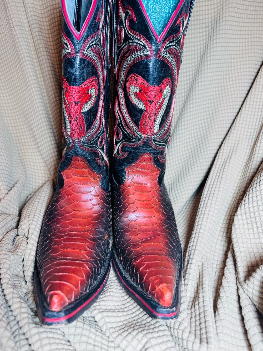 JOE GENUINE LEATHER Red and Black Snake-Embossed Western Boots